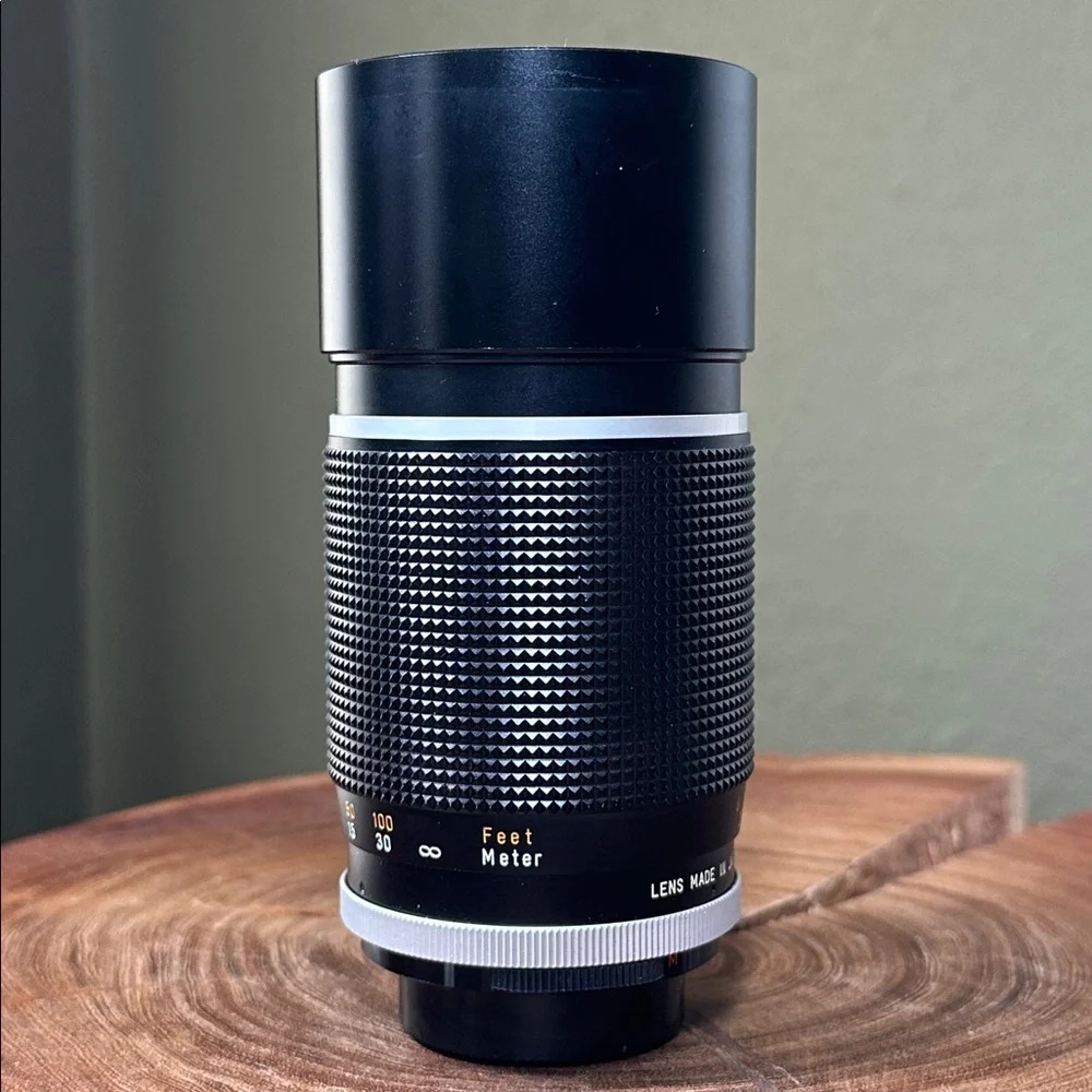 Panagor 200mm f/3.5 Telephoto Lens - M42 Mount